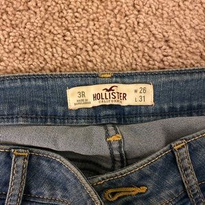 Hollister Jeans - Hollister Super Skinny Low Rise Jeans Hollister Jeans - Hollister Super Skinny Low Rise Jeans